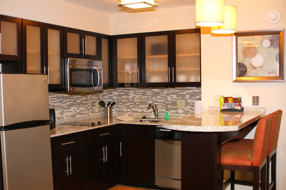 Staybridge Suites Liverpool Syracuse by IHG - photo 22