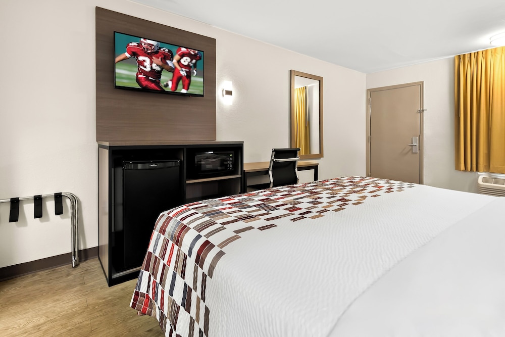 Red Roof Inn Rock Hill - photo 18