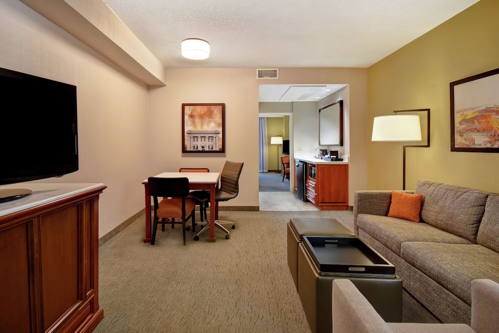 Embassy Suites Little Rock - photo 30