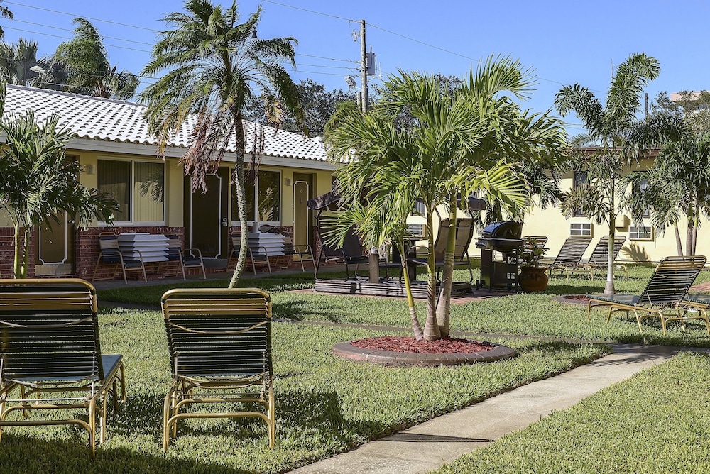 Shell Motel - photo 97