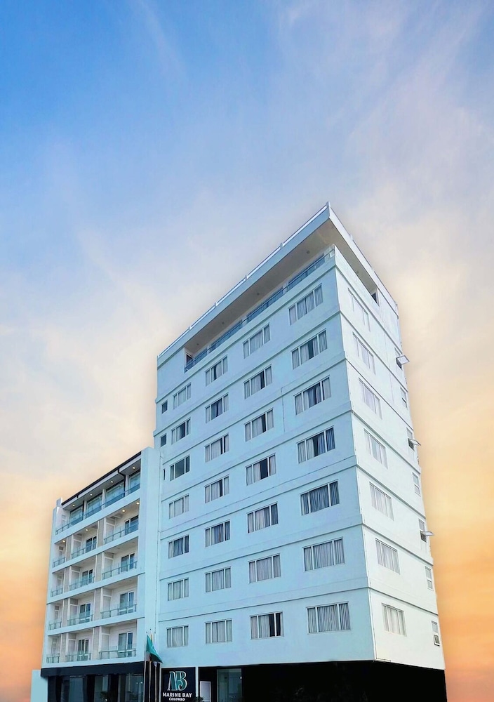 Marine Bay Colombo - last minute hotel in Colombo