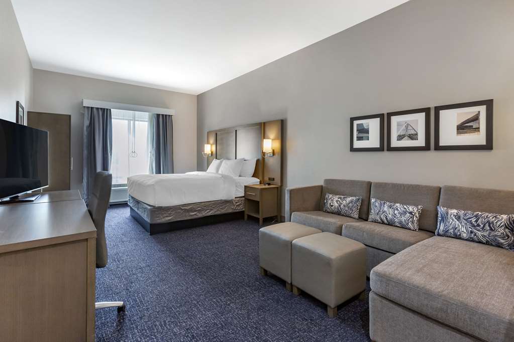 Comfort Suites Scottsdale Talking Stick Entertainment District - photo 12