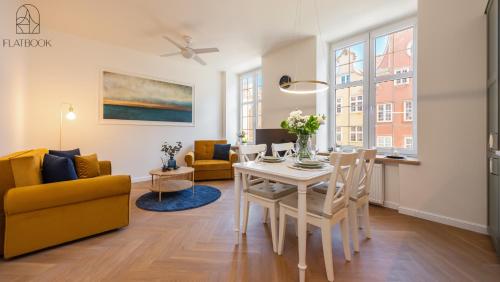 Flatbook Apartments Old Town Piwna Comfort — 4-Star Luxury Hotel in Gdansk, Poland