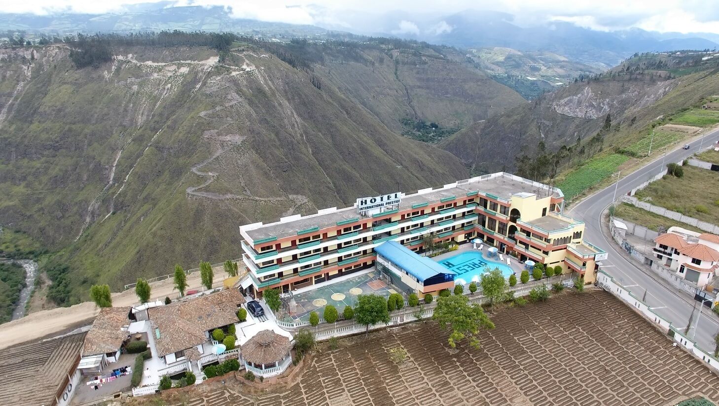 Hotel International Prestige — Ambato — photo 3