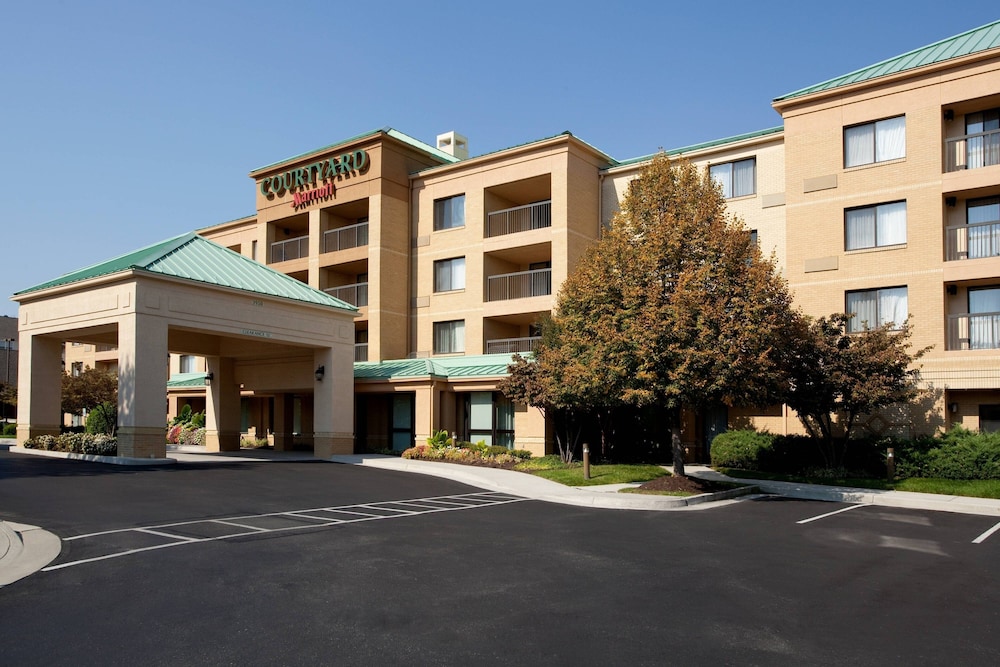 Courtyard by Marriott Richmond Northwest - photo 20