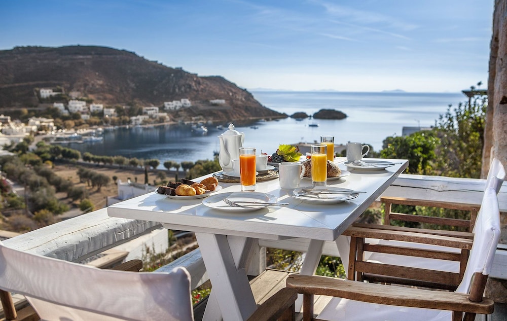 Theologos Houses — 4-Star Luxury Hotel in Patmos, Greece