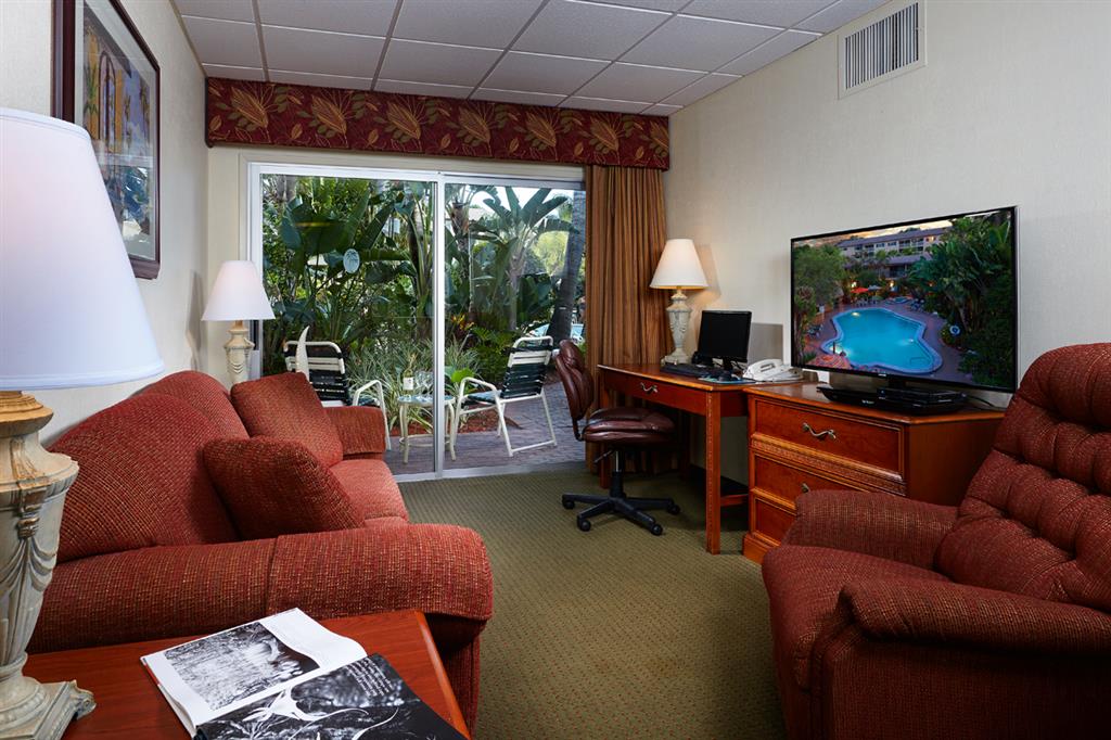 Best Western Naples Inn & Suites - photo 9