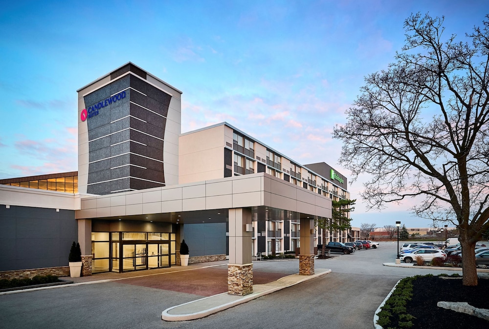 Candlewood Suites Burlington Conference Centre by IHG in Burlington, Canada