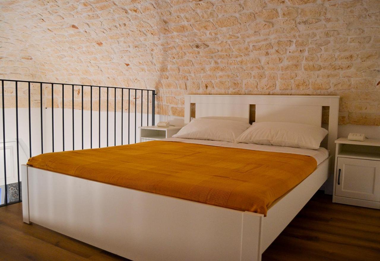 Dimora Manzoni in Noci, Italy