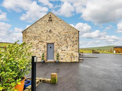 Rita S Roost Lancs Tranquil With Amazing Views — Burnley