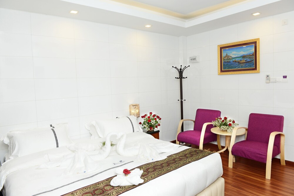 8Day Hotel in Yangon, Myanmar