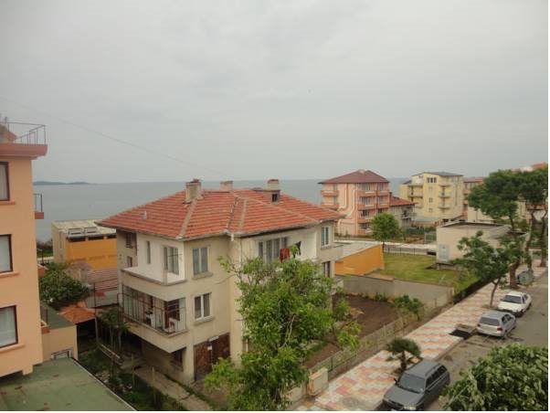 Jelezchevi Guest Rooms in Primorsko, Bulgaria