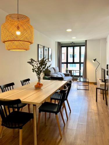 Apartamentos de Pradas — 4-Star Luxury Hotel in Valencia, Spain