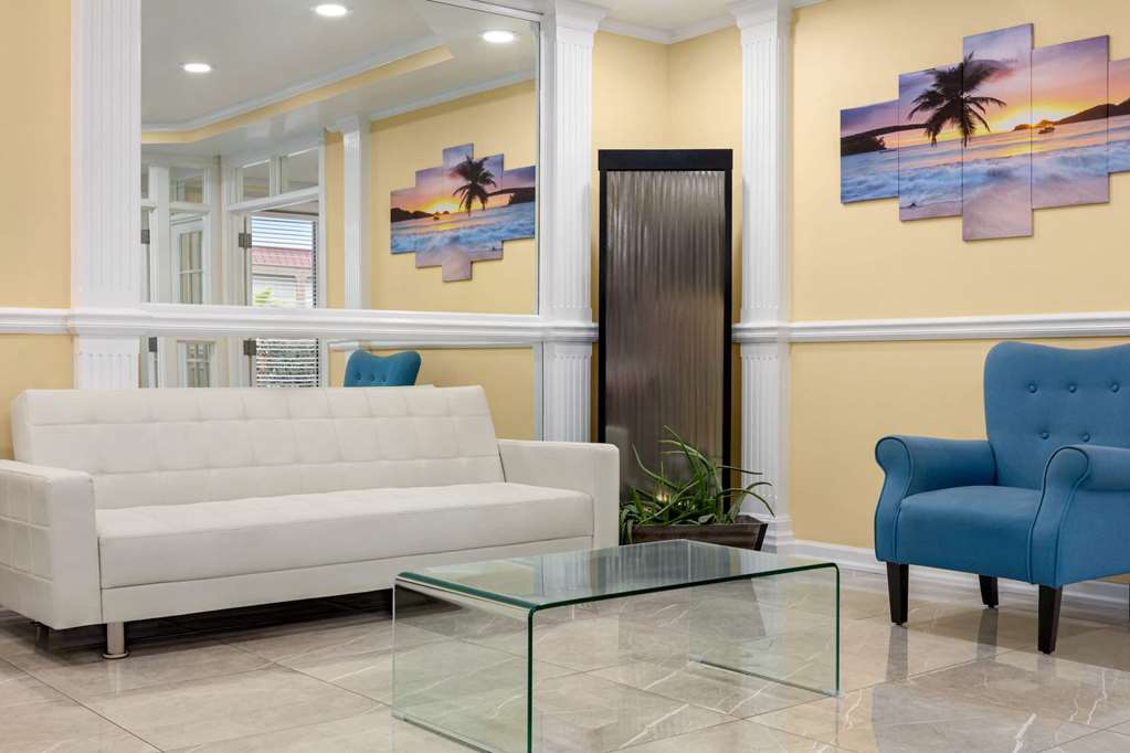 Days Inn by Wyndham Kingsland GA - photo 6