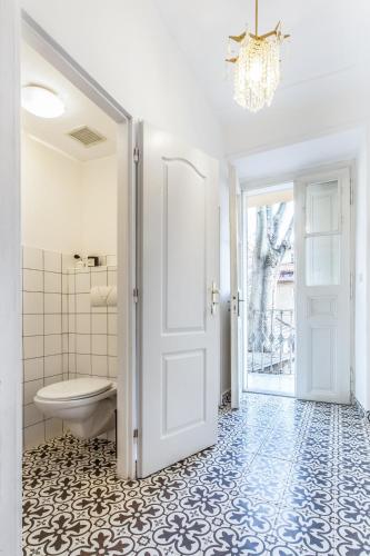 Old Town 2 Bdr Apartment Free Coffee — 4-Star Luxury Hotel in Prague, Czech Republic