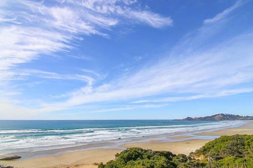 Somewhere at the Beach - photo 7