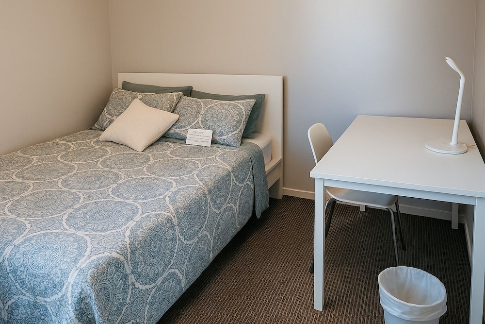 Modern North Seattle Getaway - last minute hotel in Seattle