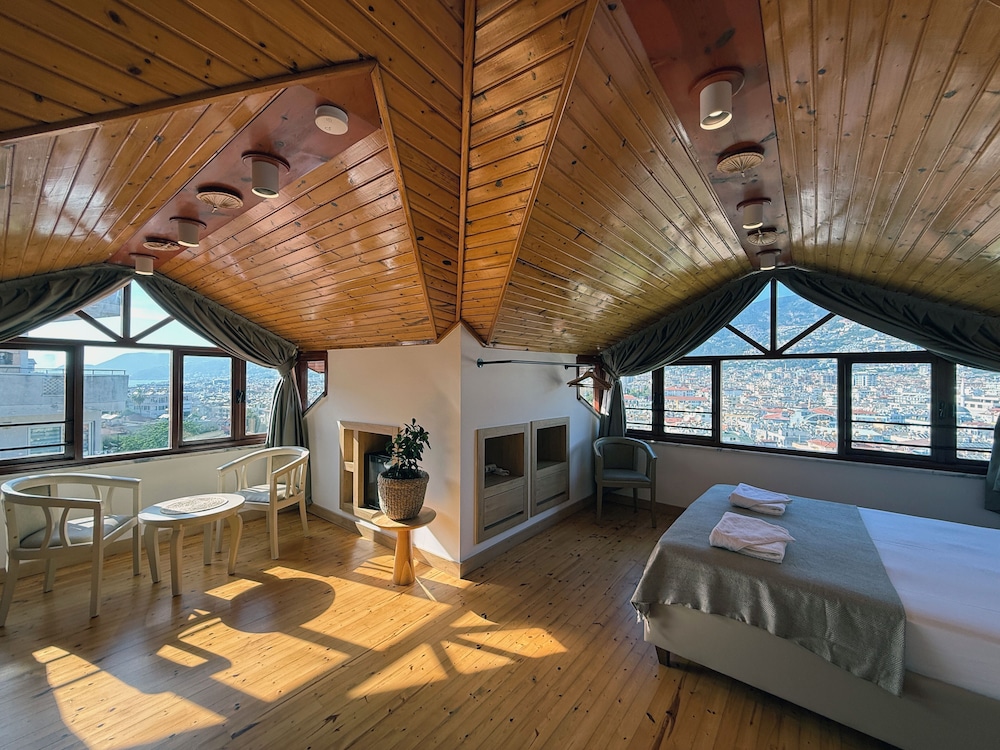 Casa Vagabundo Adults Only — 4-Star Luxury Hotel in Alanya, Turkey