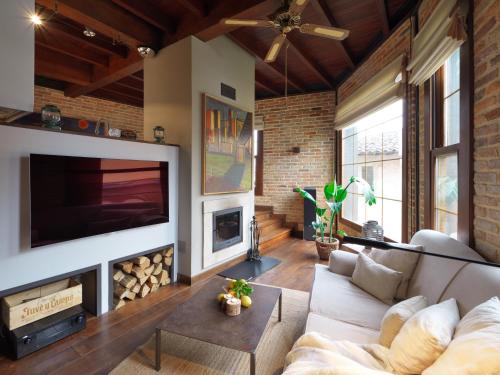 Casita de la plaza Lugás in Villaviciosa, Spain