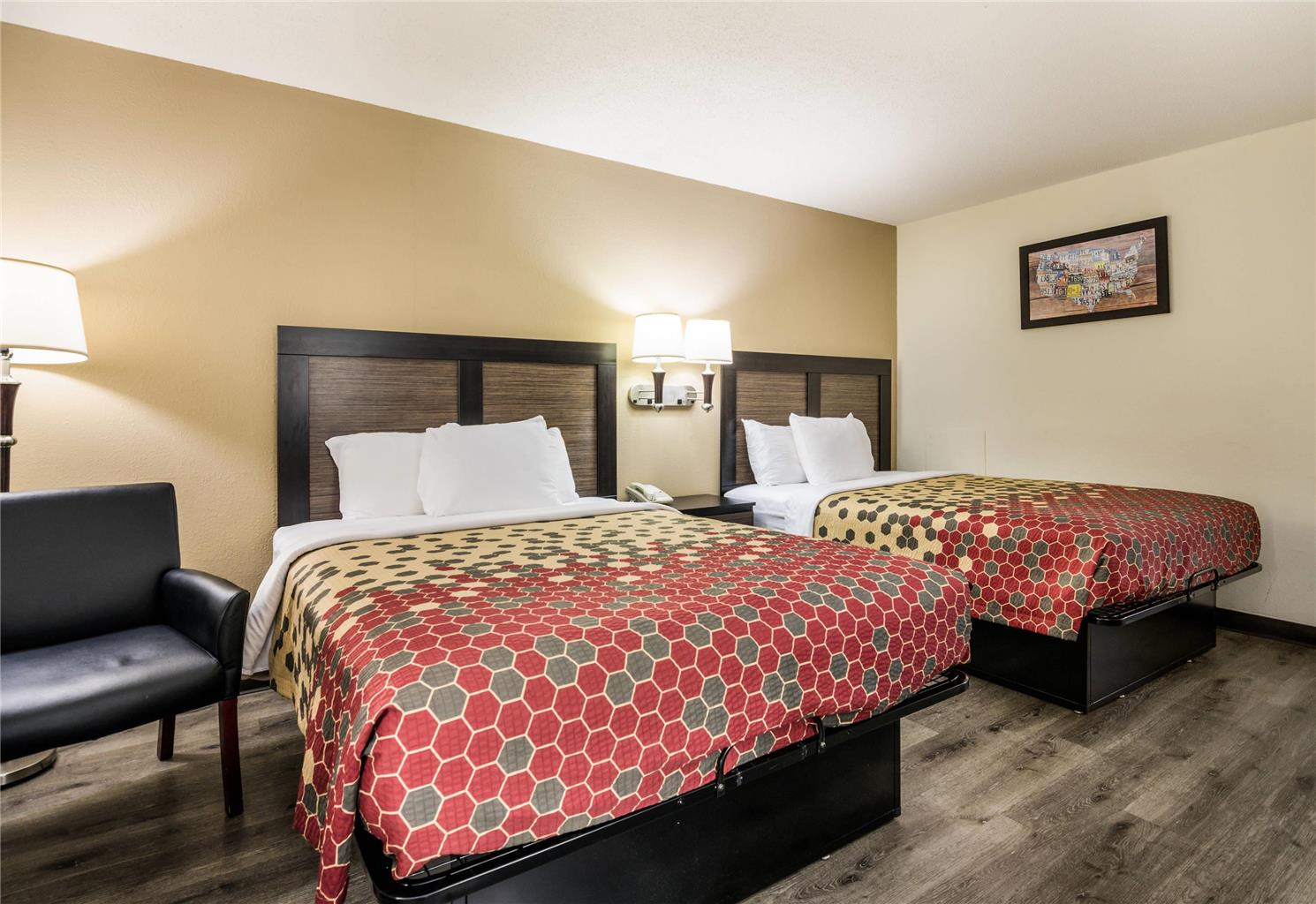 Econo Lodge Glade Springs I 81 - photo 13