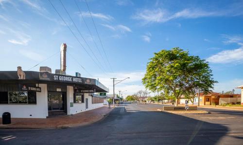 St George Hotel Motel — hotel in St George