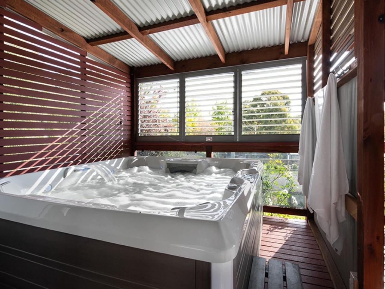 Oblique in Bendigo, Australia