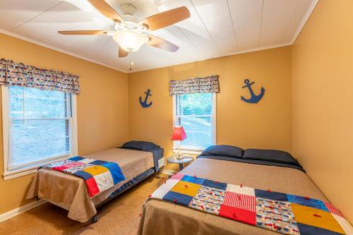 Cabin O' Pines A Family Friendly Resort - photo 8