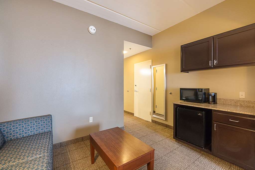 Comfort Suites Beachside - photo 20