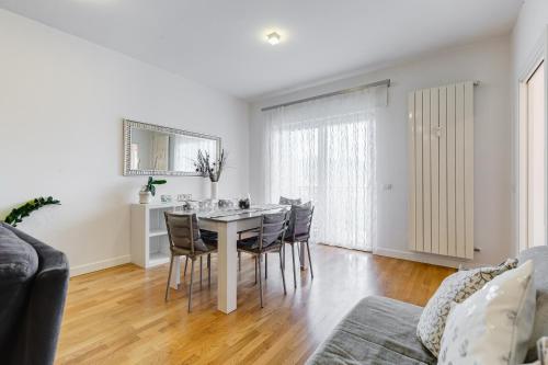 Valle Aurelia Vatican apartment Beutiful View & Wi Fi — 4-Star Luxury Hotel in Rome, Italy