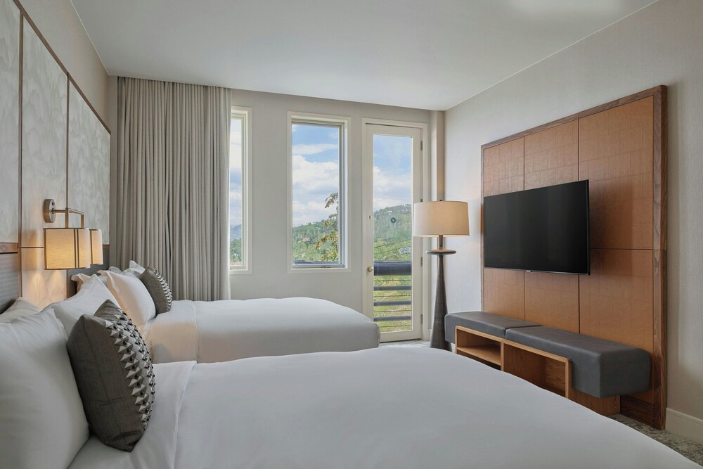 Viewline Resort Snowmass Autograph Collection - photo 32