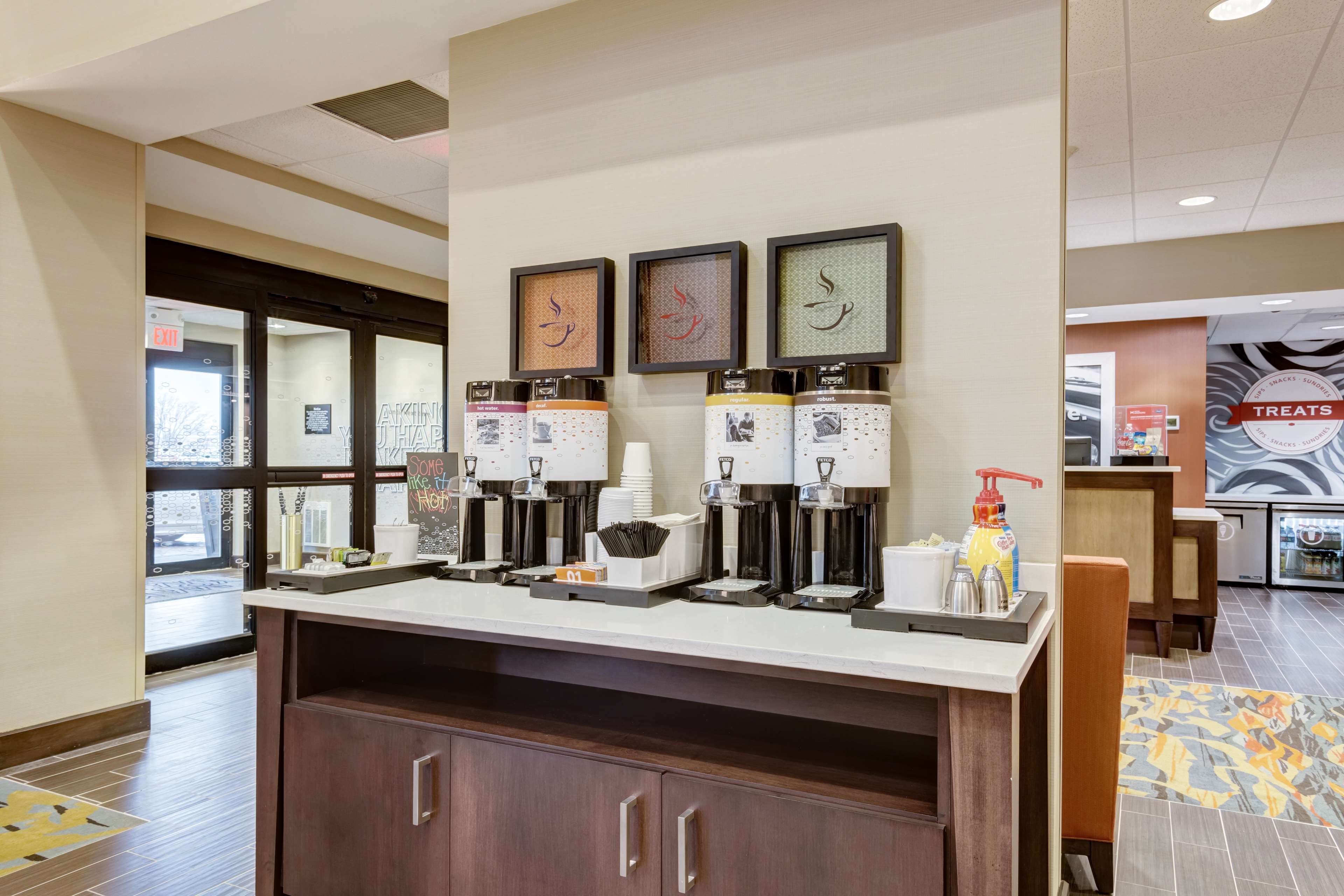 Hampton Inn St. Louis Wentzville - photo 16