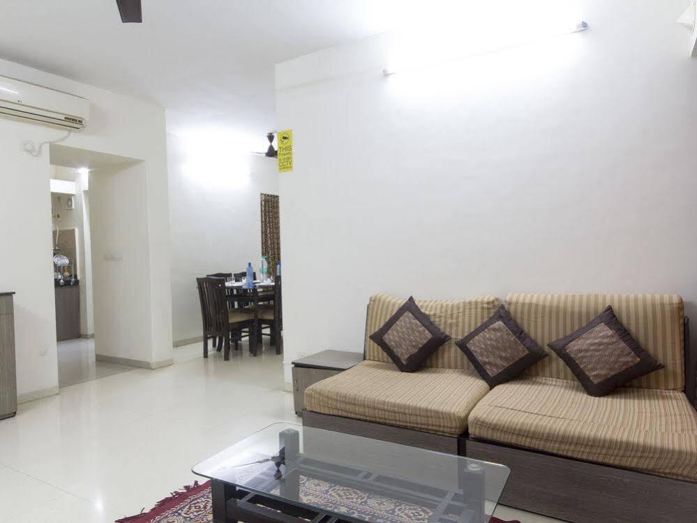 OYO Apartments Mumbai Ghatkopar
