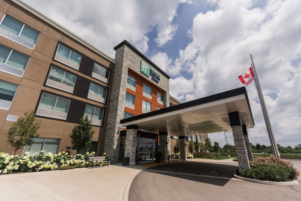 Holiday Inn Express Suites Welland By Ihg — Welland