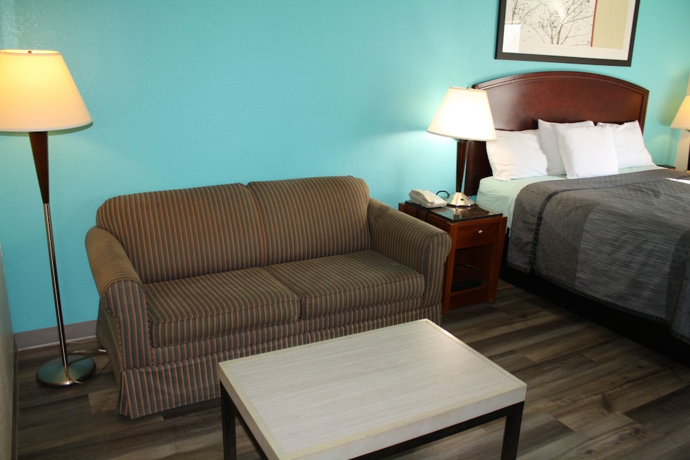 Executive Inn and Suites Wichita Falls - photo 26