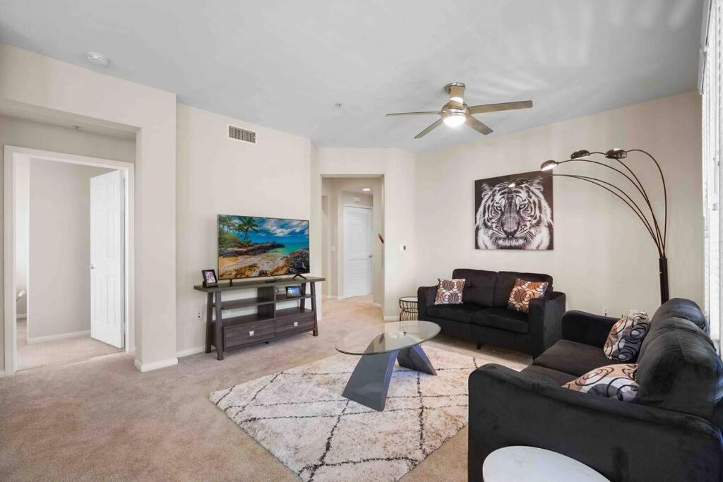 Cozy 2Br 2Ba 5Mintodisney Angelstadium Hondacenter — 4-Star Luxury Hotel in Anaheim, United States
