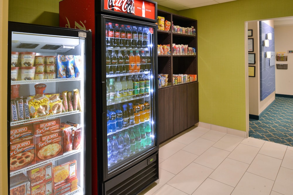 Holiday Inn Express & Suites West Ocean City by IHG - photo 20