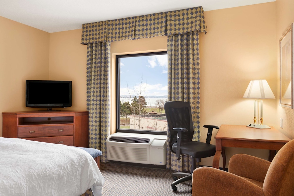Hampton Inn Geneva - photo 7