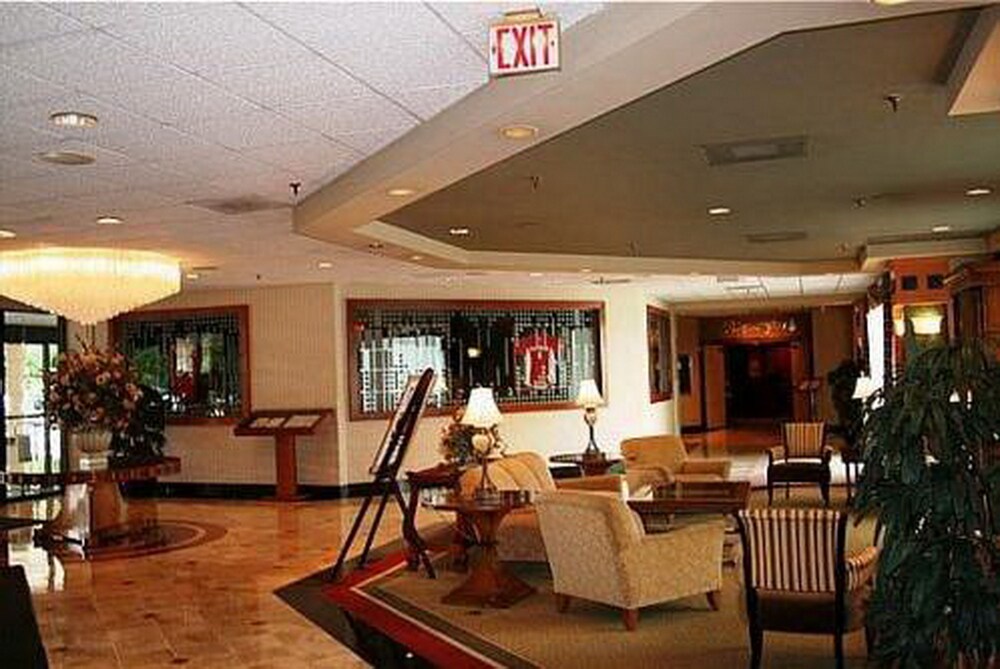 Holiday Inn Somerset - photo 24
