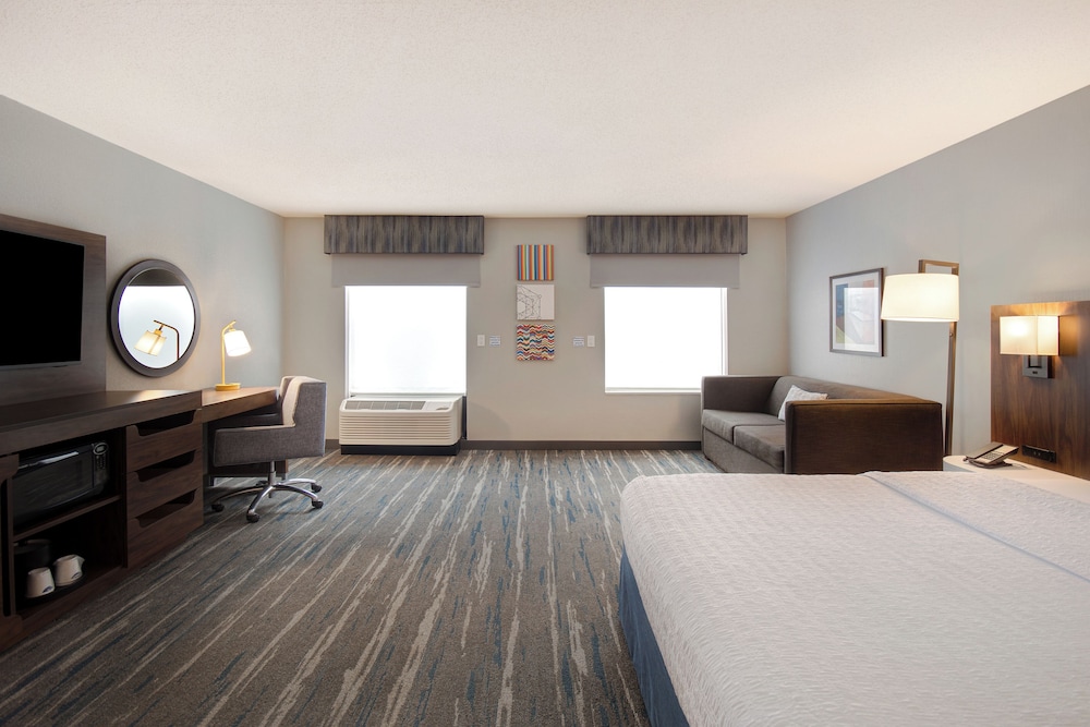 Hampton Inn & Suites Dayton Vandalia - photo 9
