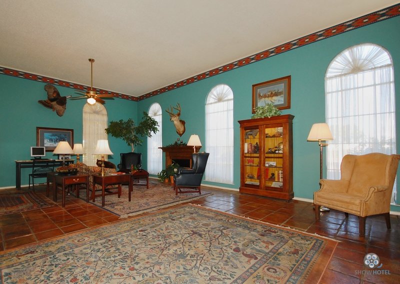 Best Western Old Main Lodge - photo 14