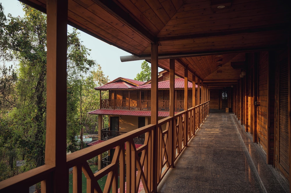 Aavaas Hill Resort — Lansdowne — photo 2