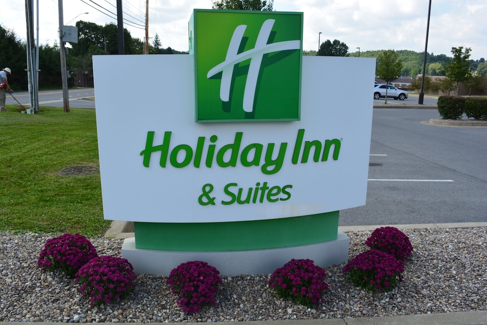 Holiday Inn Hotel & Suites Beckley by IHG - photo 35