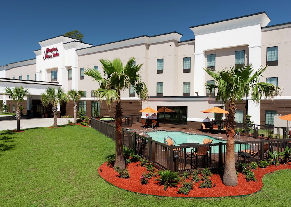 Hampton Inn & Suites Marksville - photo 12