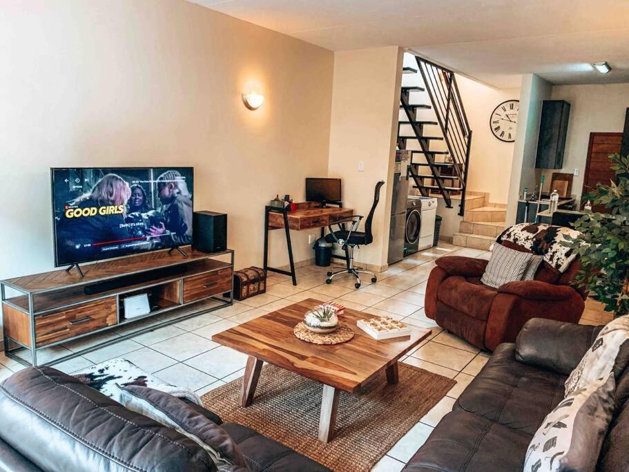 Luxury Duplex in Pretoria East — 4-Star Luxury Hotel in Pretoria, South Africa