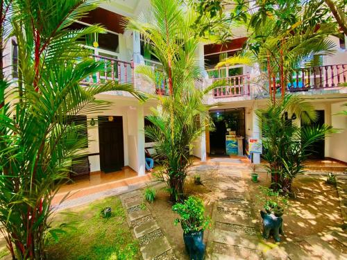 Poppies Mirissa in Mirissa City, Sri Lanka