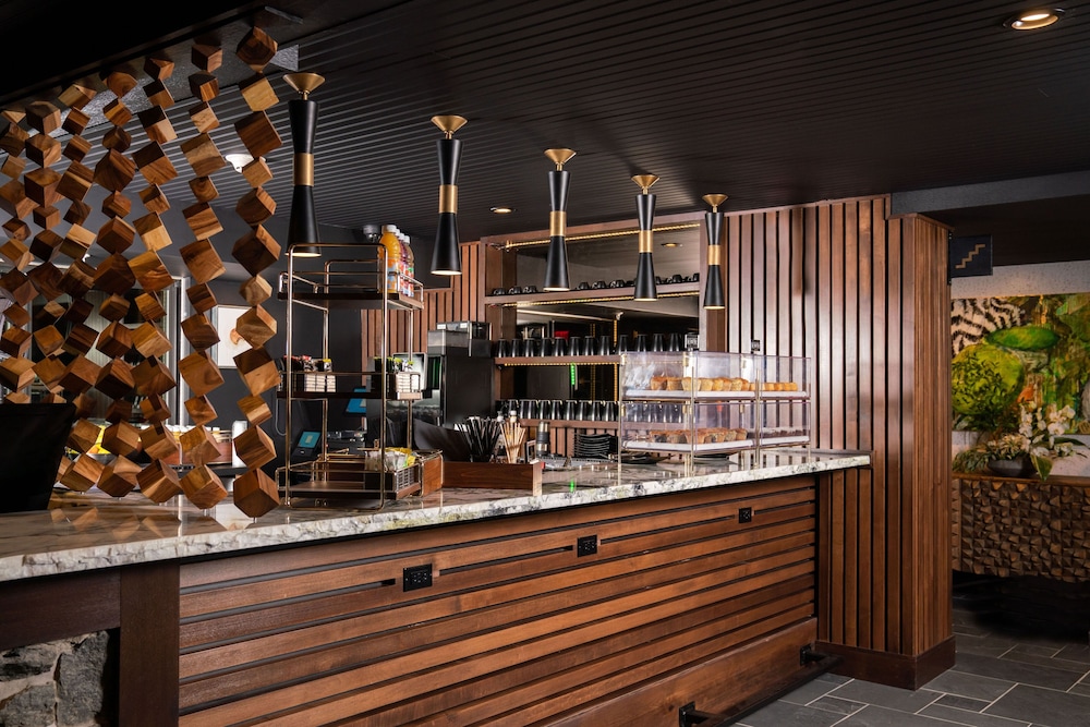 The Earl - photo 49