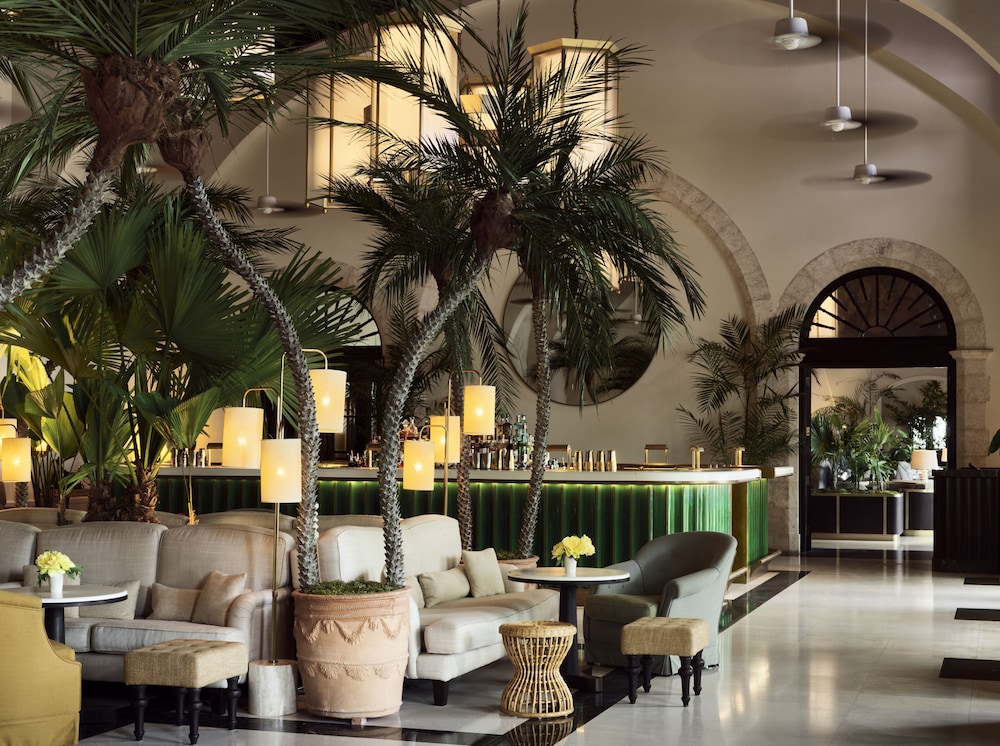Four Seasons Hotel at The Surf Club - photo 72
