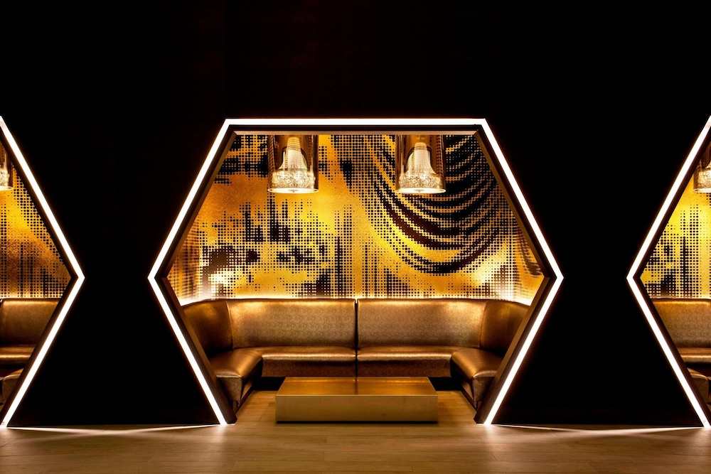 מזון ומשקאות