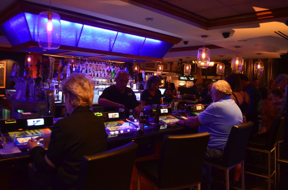 Harrah s Resort Atlantic City A Caesars Rewards Destination - photo 100