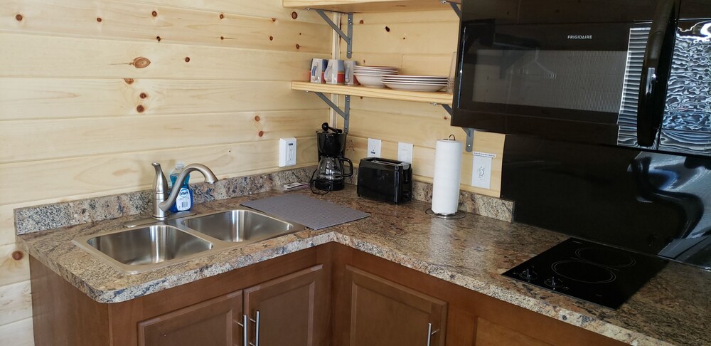 Castle Gate RV Park - photo 8